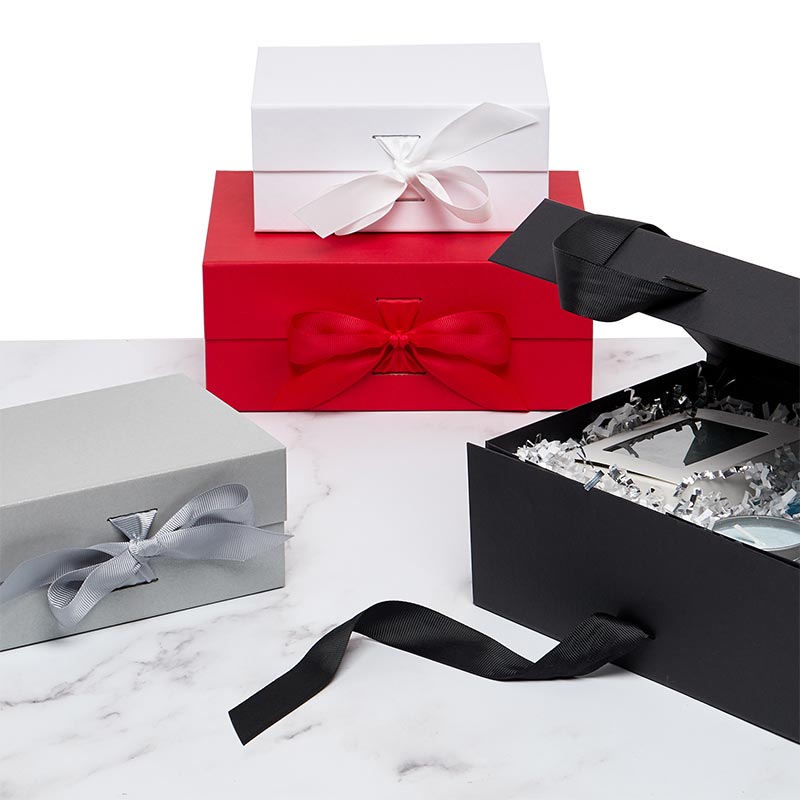 Personalised White Round Gift Box with Silver Ribbon Bow, The Christmas  Cart